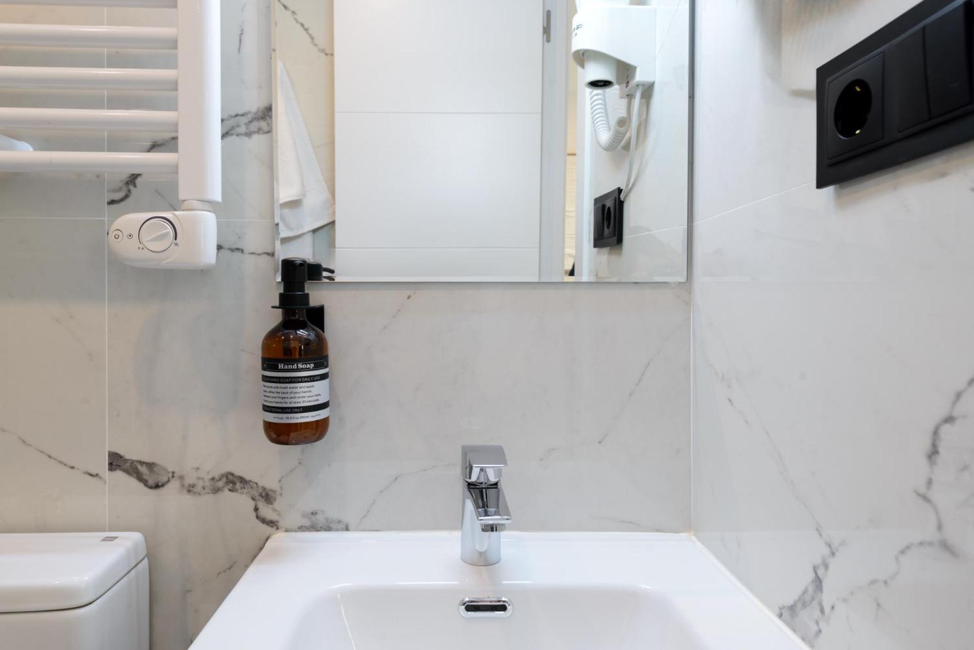 Apartamento New Elegante, 2br And 1bth