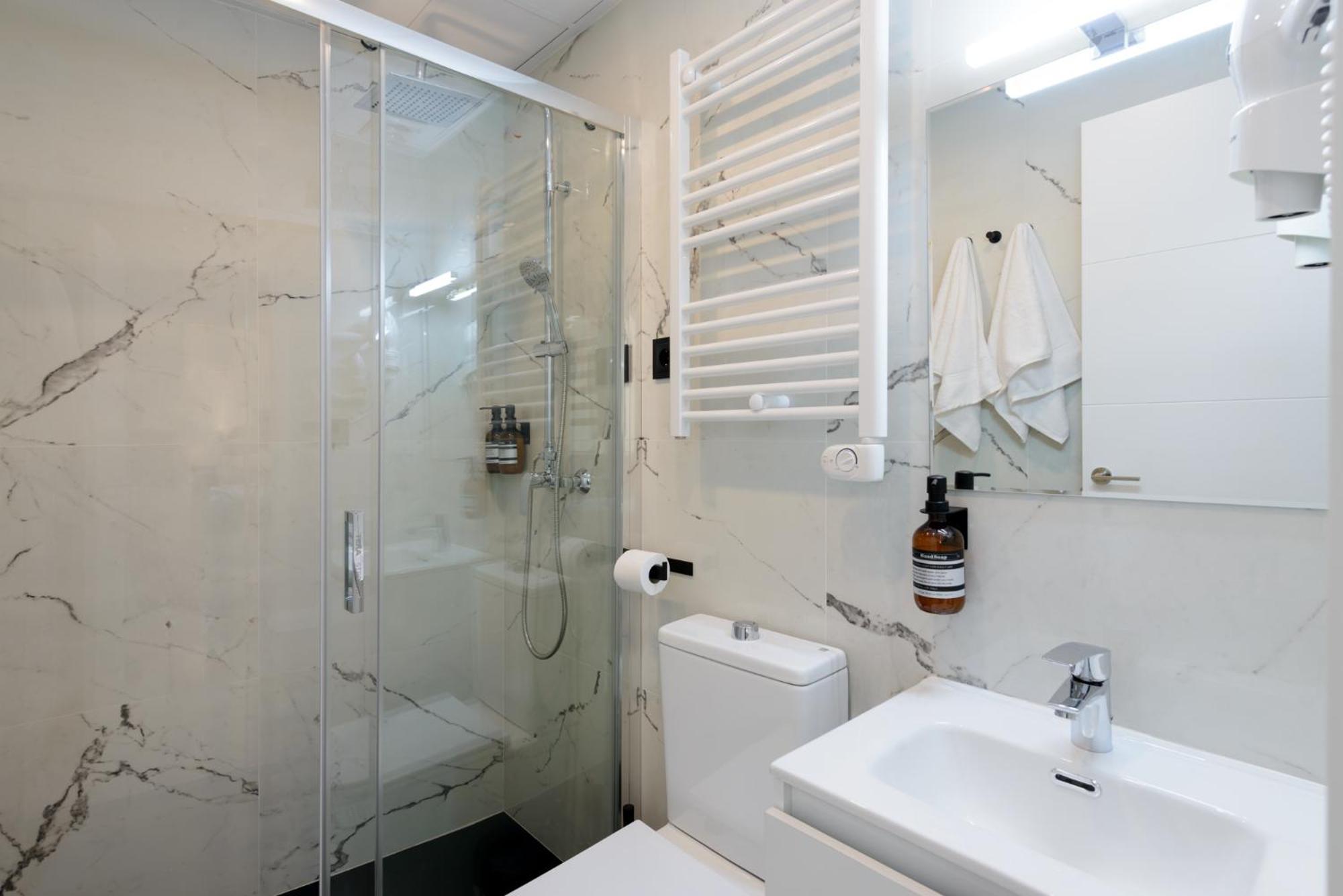 Apartamento New Elegante, 2br And 1bth *