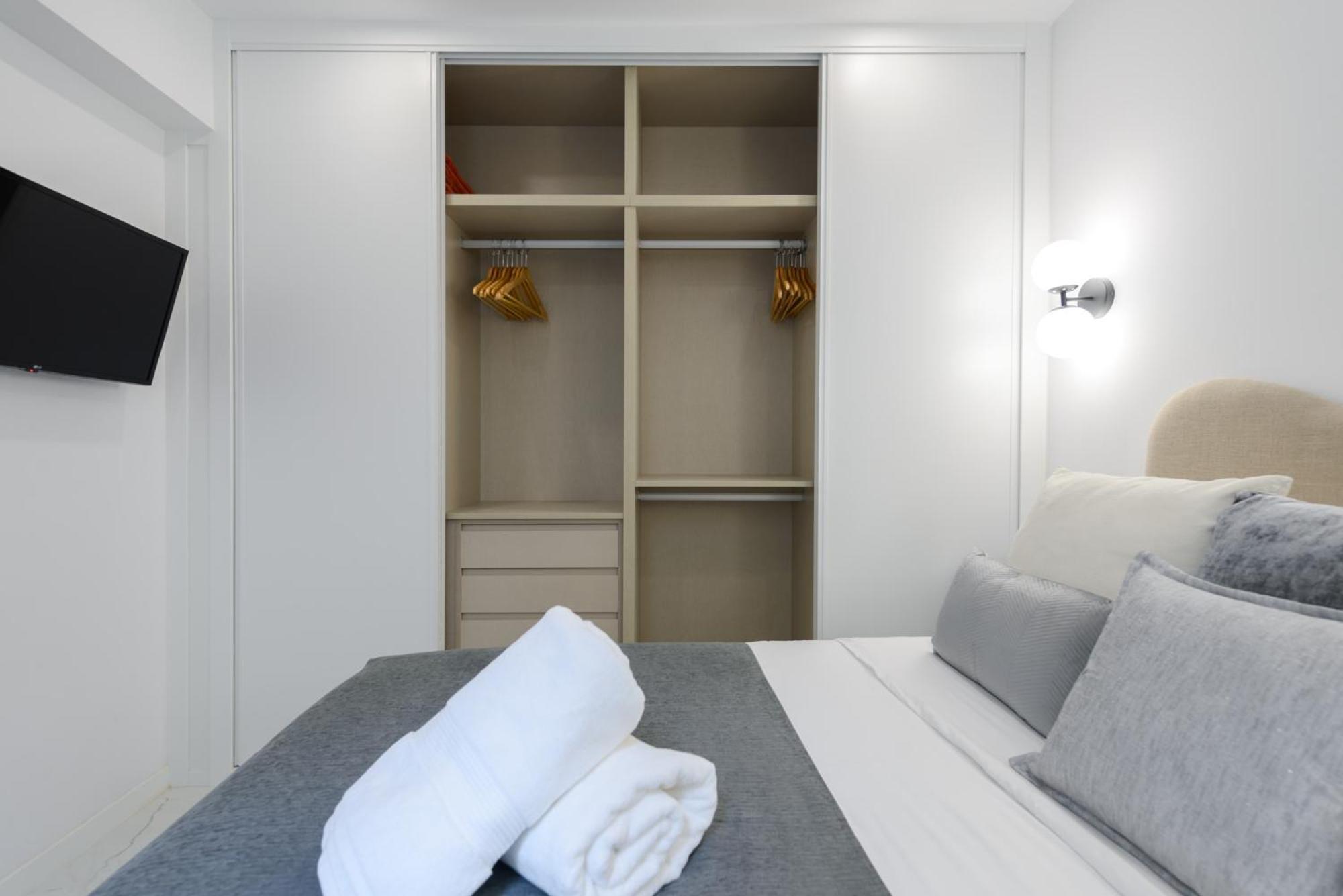 Apartamento New Elegante, 2br And 1bth